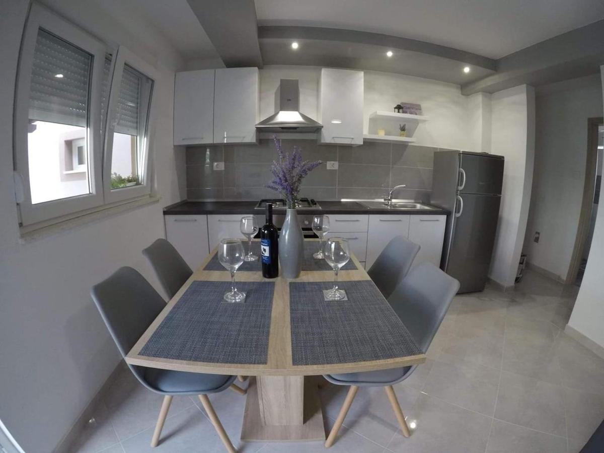 Apartman Nenci 1 بيبينيا المظهر الخارجي الصورة